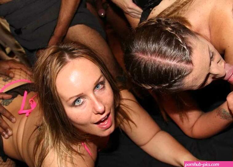 Free Splat Bukkake Group Sex Porn Videos: