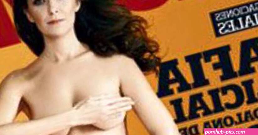Spanish politician poses nude in magazine and defends reputation after expenses scandal