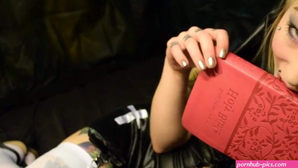 Watch Hot nun Cattie Candescent fucks herself hard