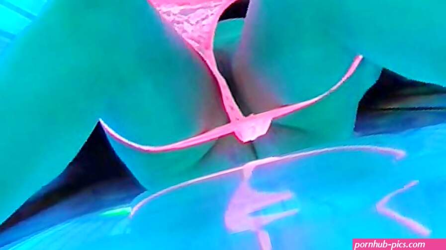 HUGE SQUIRTING MILF CAUGHT GIRL MASTURBATE AMATEUR ORGASM SQUIRT
