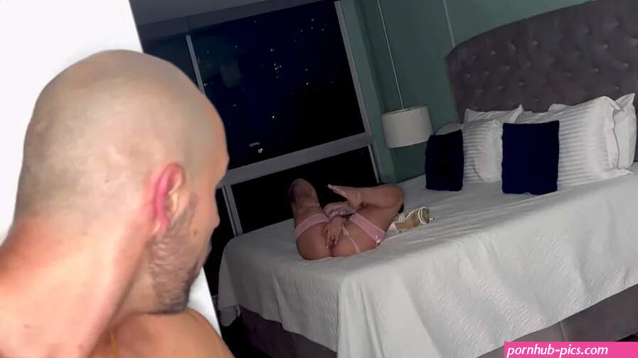 I caught redhead babe masturbating and then fucked her silly