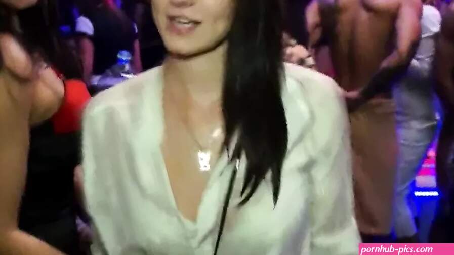 CFNM partysluts fucked by strippers at real club