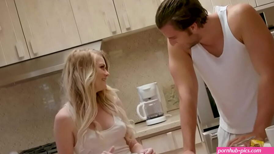 Husband lets wife cheat on him with stranger outdoors