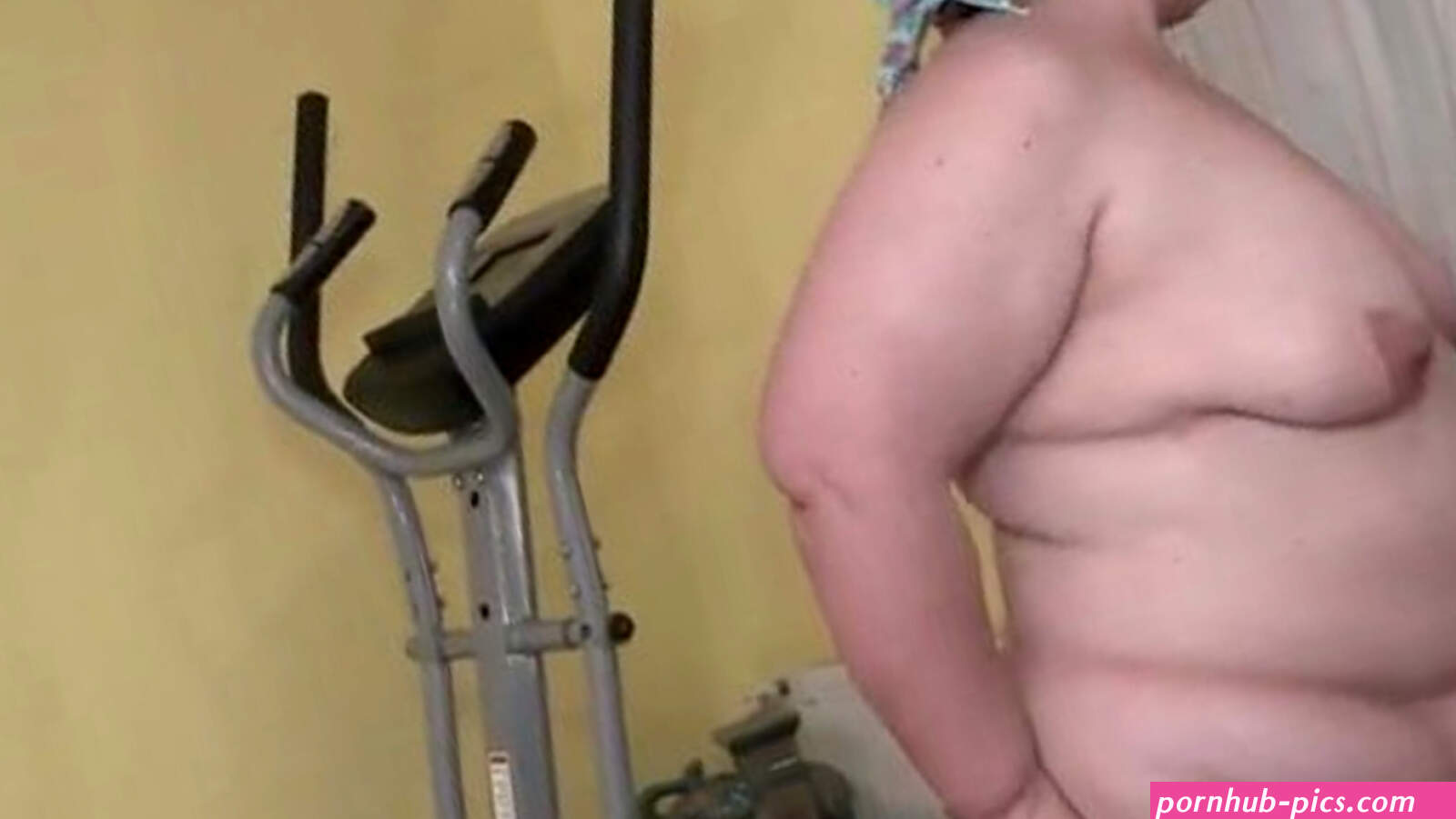 Mirjam Fat Mom Needs Rough