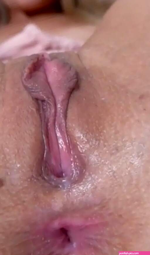 33 hot blonde spreading wet pussy and tight asshole wpp46