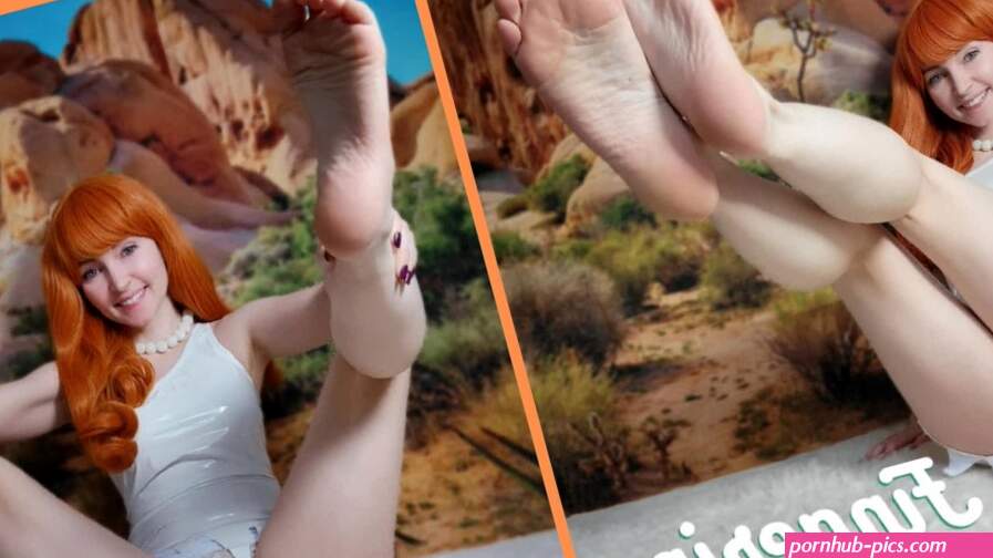 Wilma Flintstone: Feet Fingering and Squirting