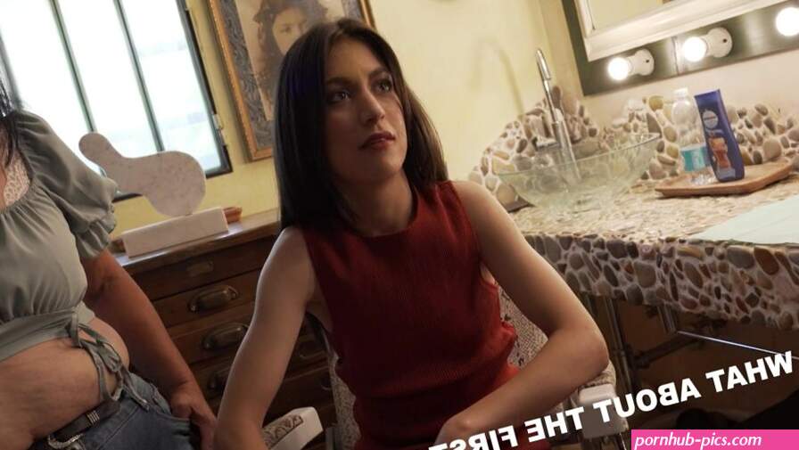 Francesca Palma joins porn with her Mother with Anal...
