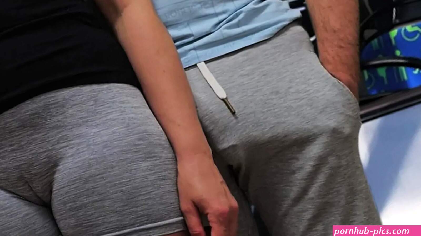 Free Fuck in Public Porn Videos