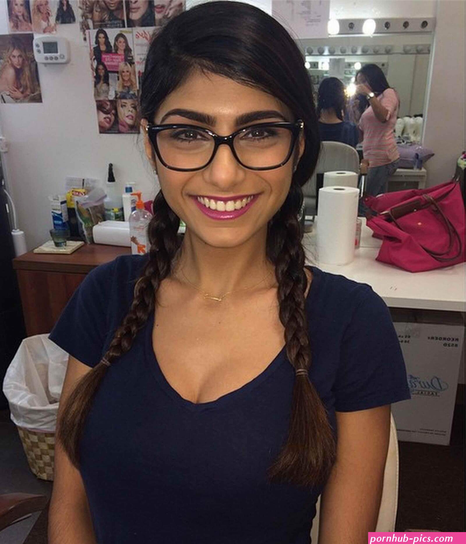 mia khalifa new nude 2021