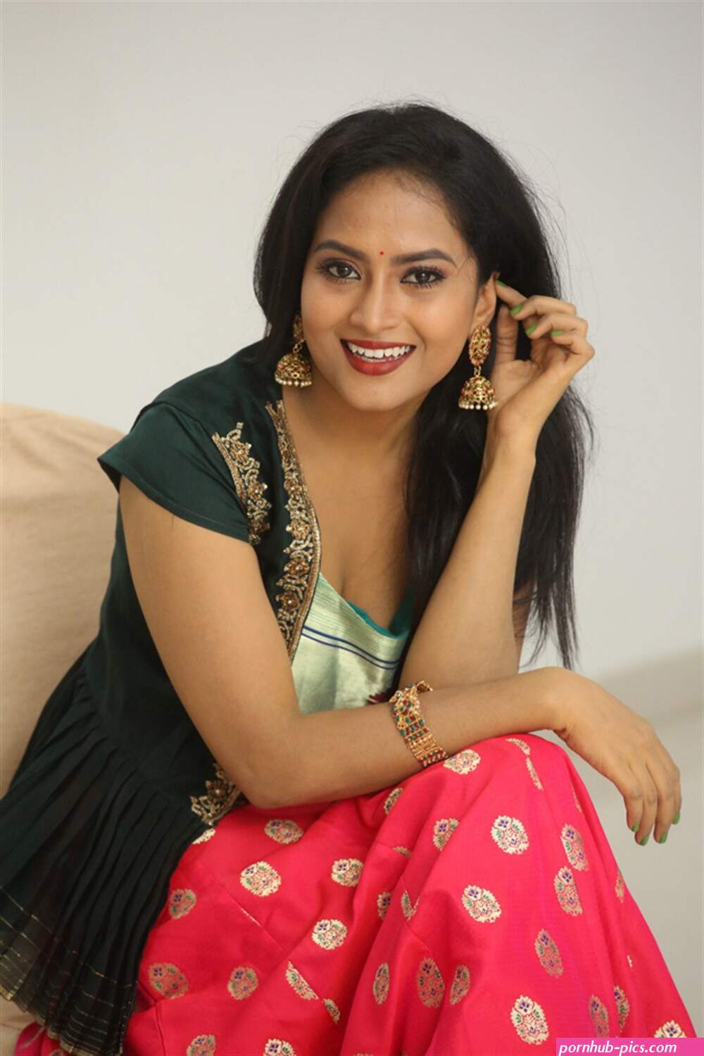 naa nudu aunty.