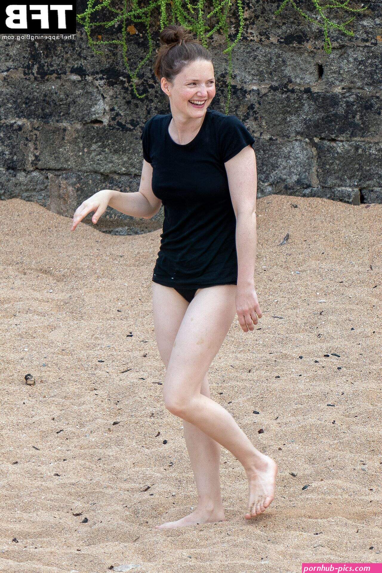 Holliday Grainger Nude Photos & Videos 2023 | #TheFappening