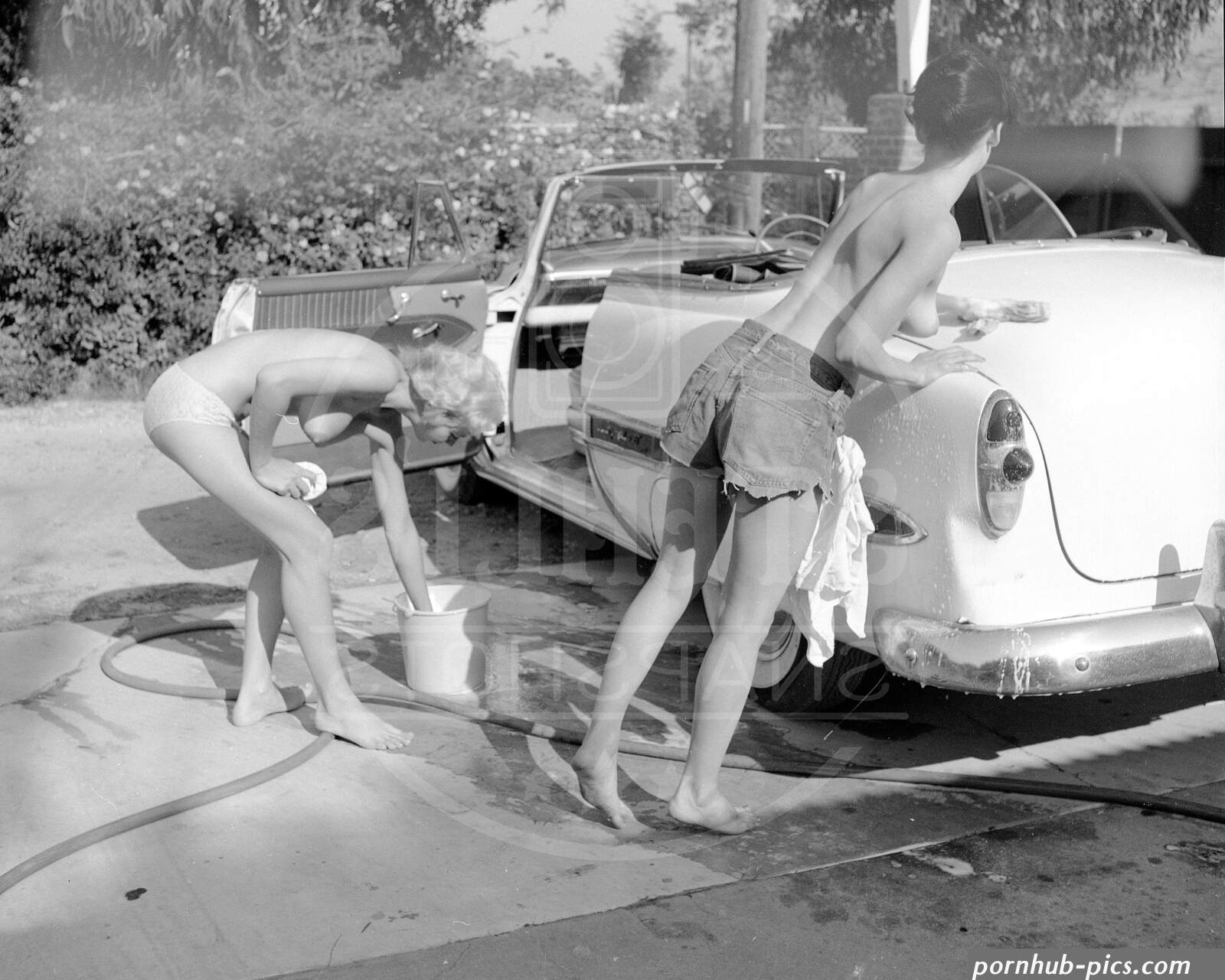 Shawn Daley and Carol Mcbean Carwash Nude Reprint From