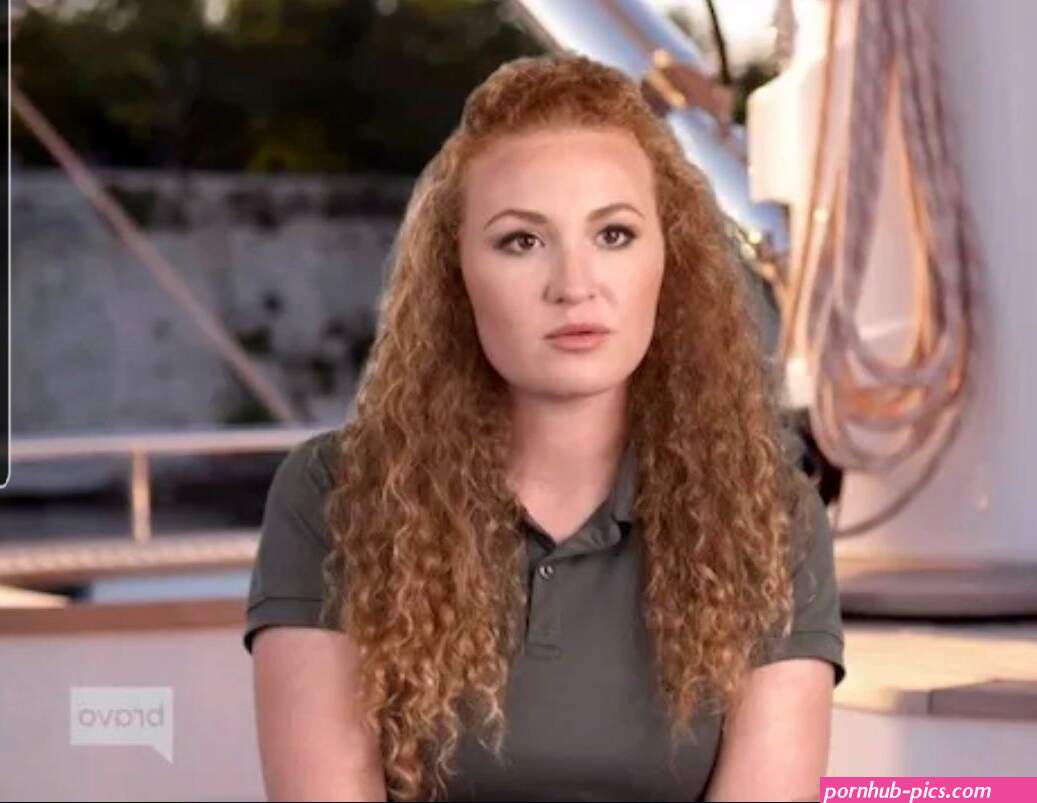 Big tit redhead
