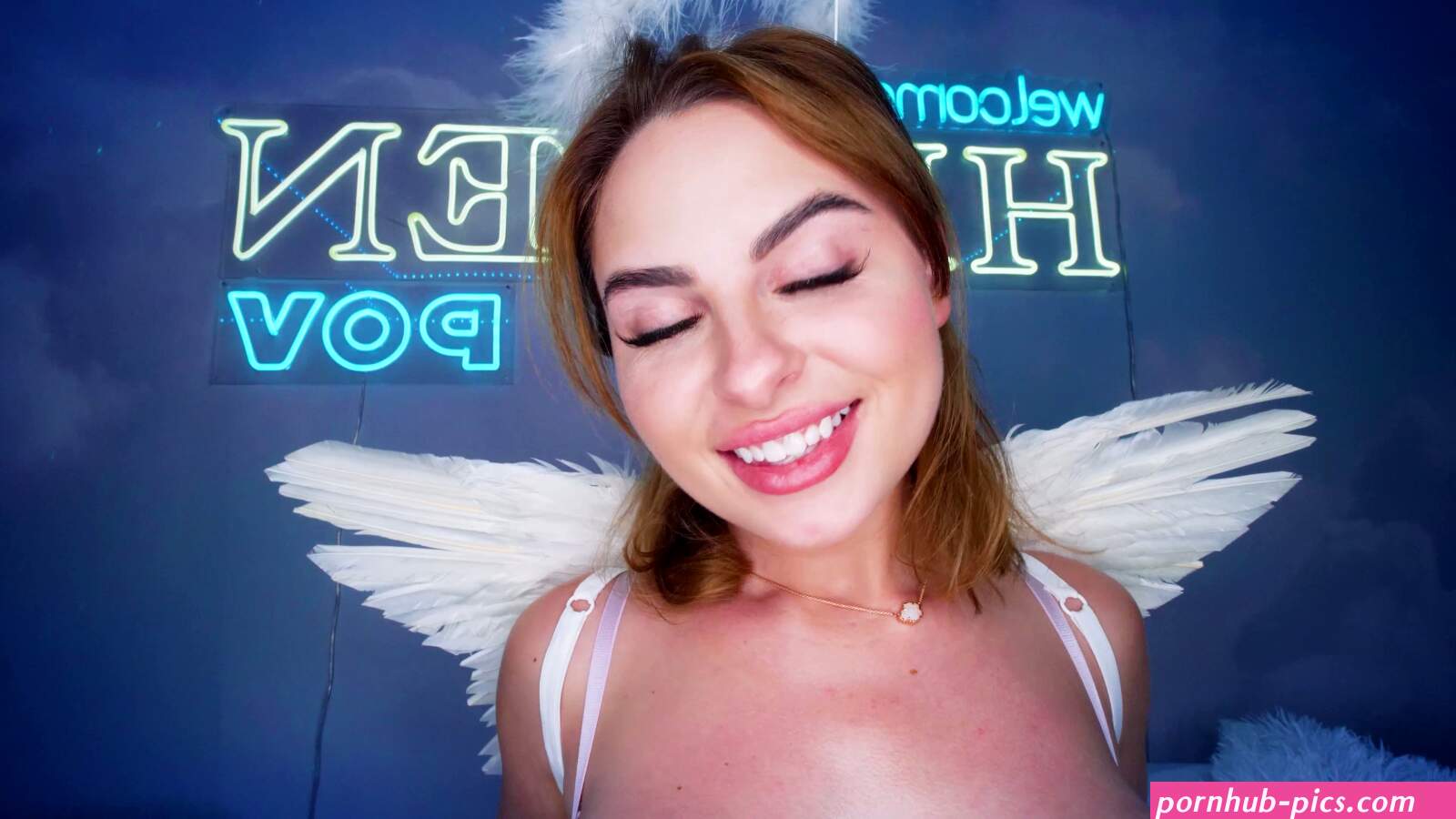 HEAVEN POV on X: the most fun Ive had in a while! ReneesRealm visits TheHeavenPOV OUT NOW!