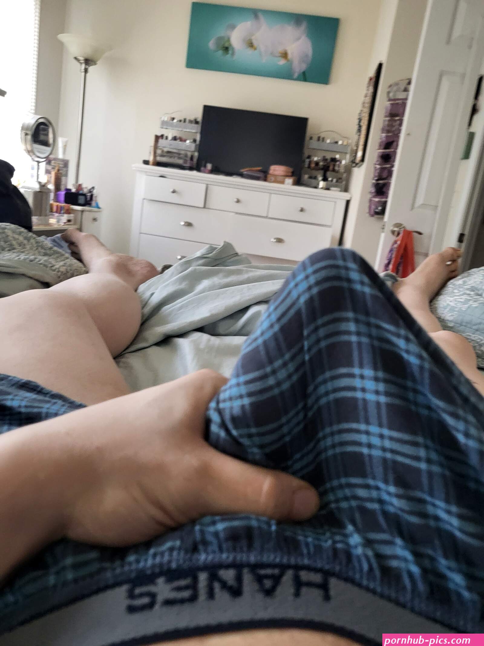 Cumming in my step mom n sisters pussy all I want