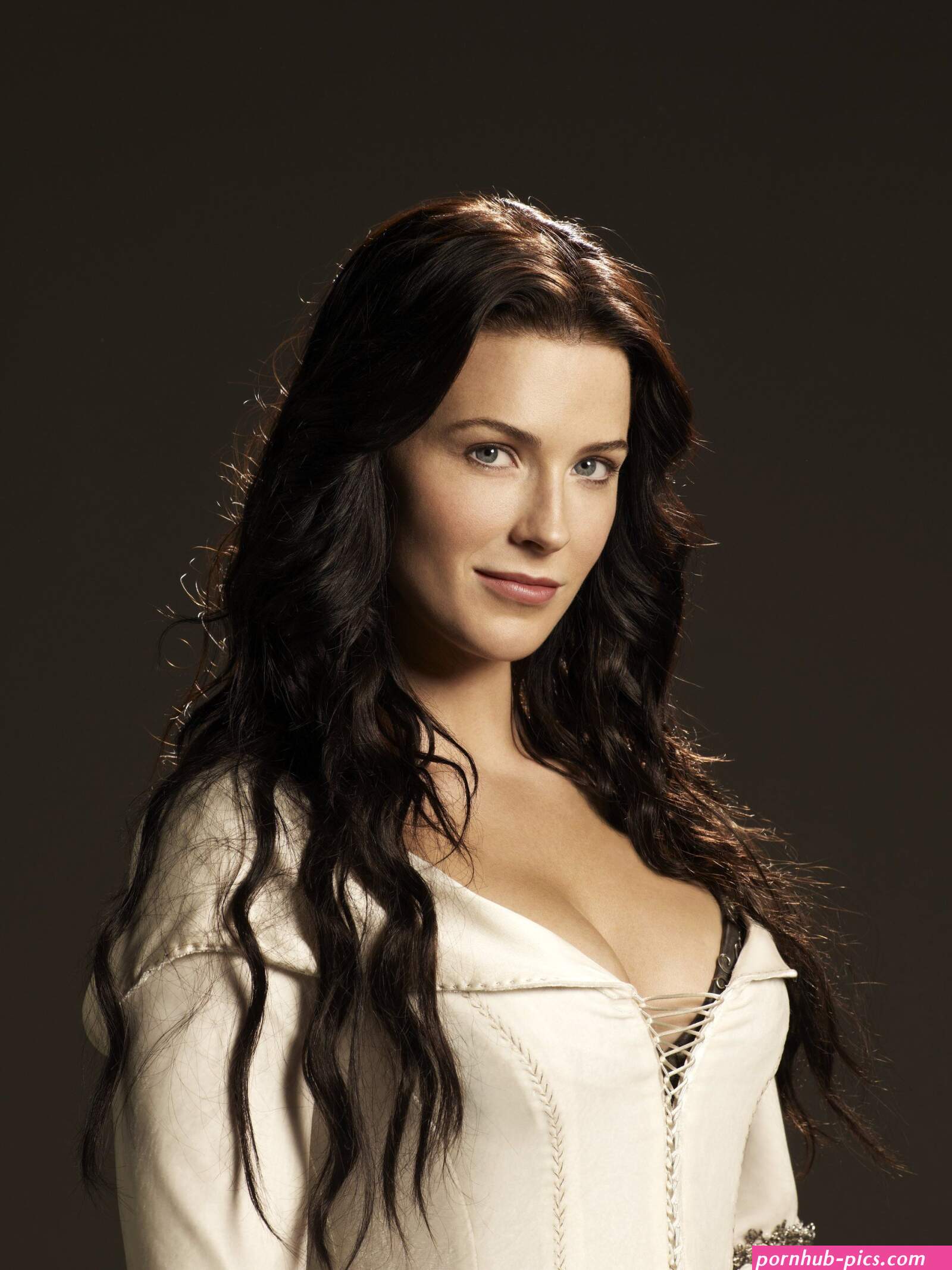 Bridget Regan