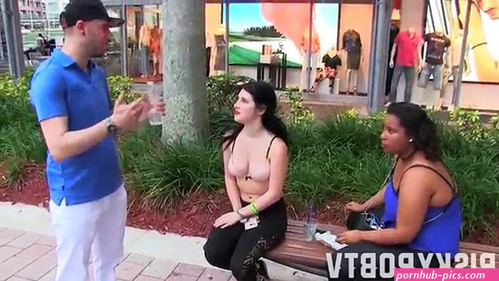 Flashing Bobs For Money Prank Funny Videos