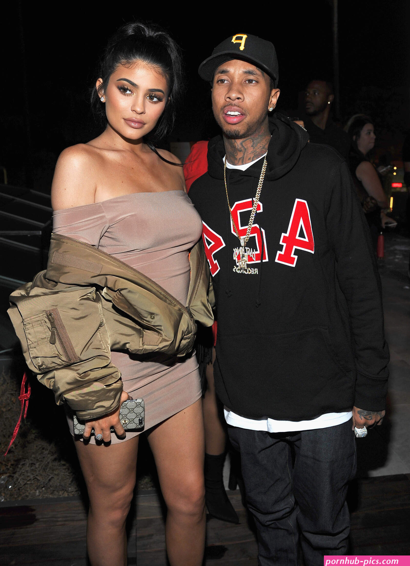 Kylie Jenners ex Tyga launches OnlyFans page that features rapper partying with groups of naked women