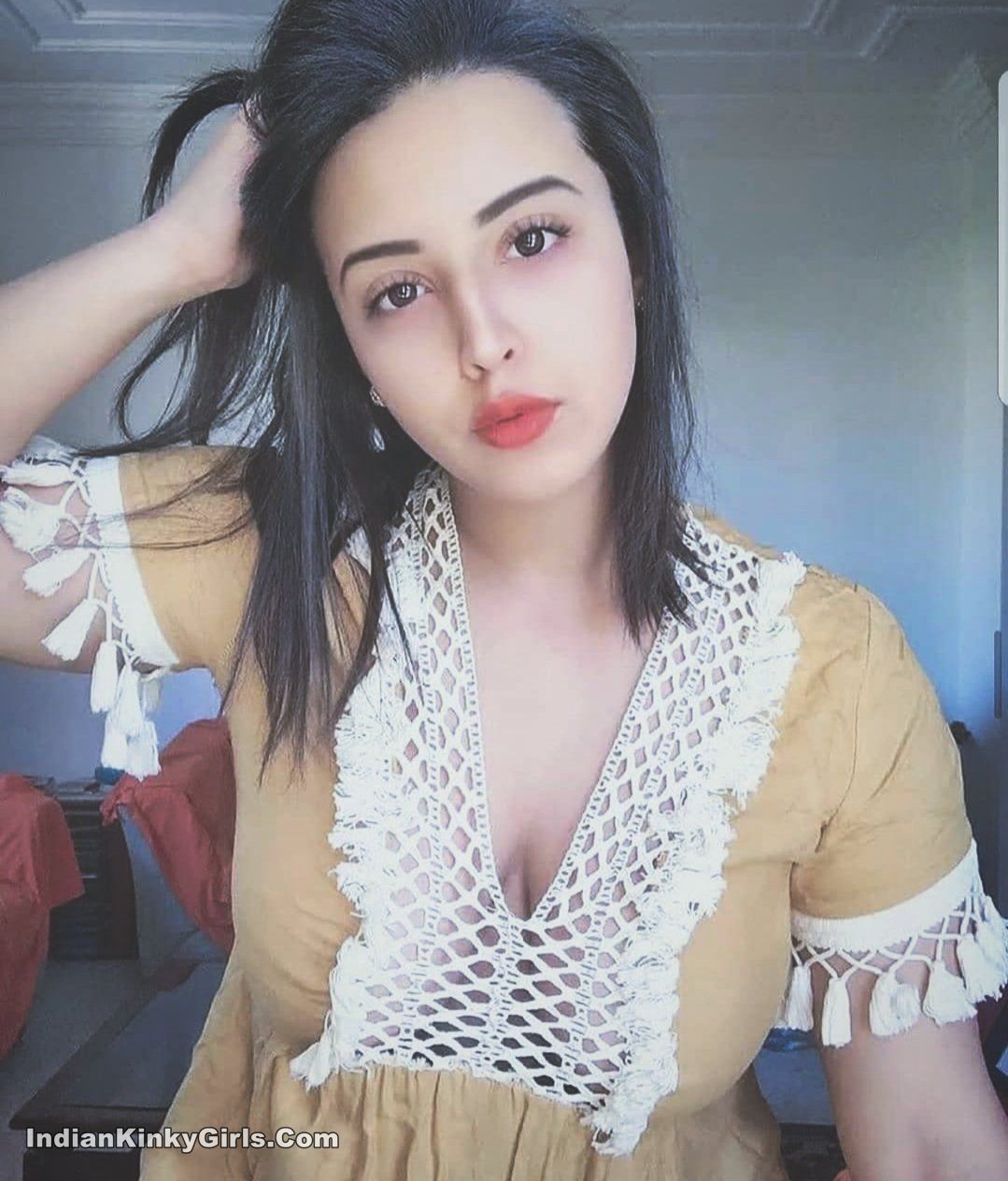 Beautiful Pakistani Girl With Lovely Tits
