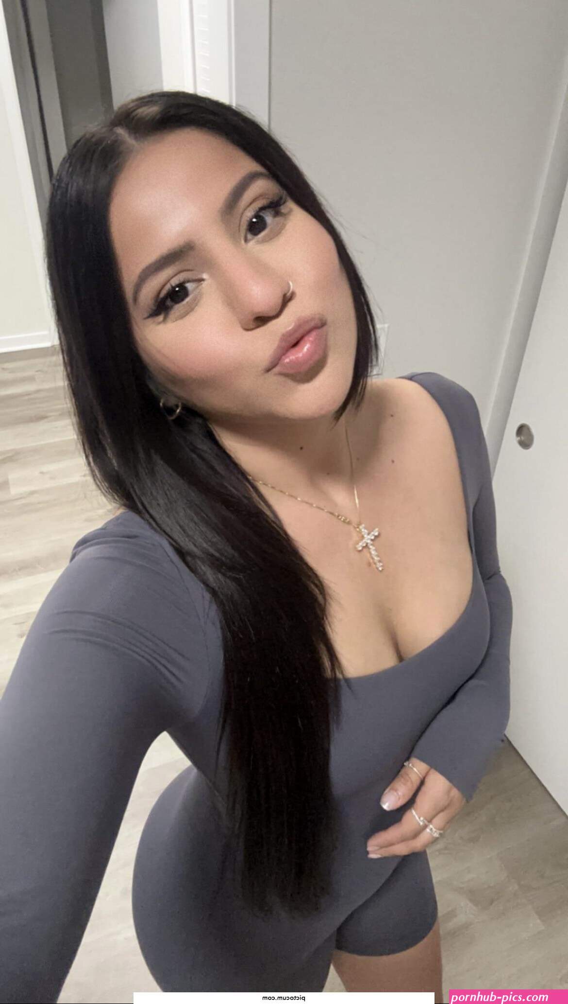 Latina baddie