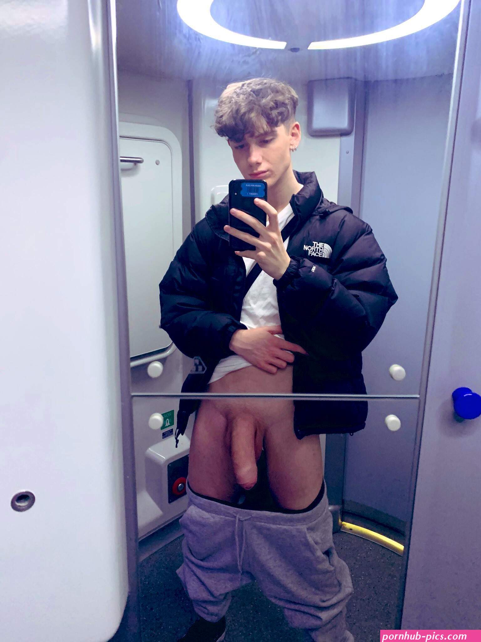 Chicos desnudos adrignm X