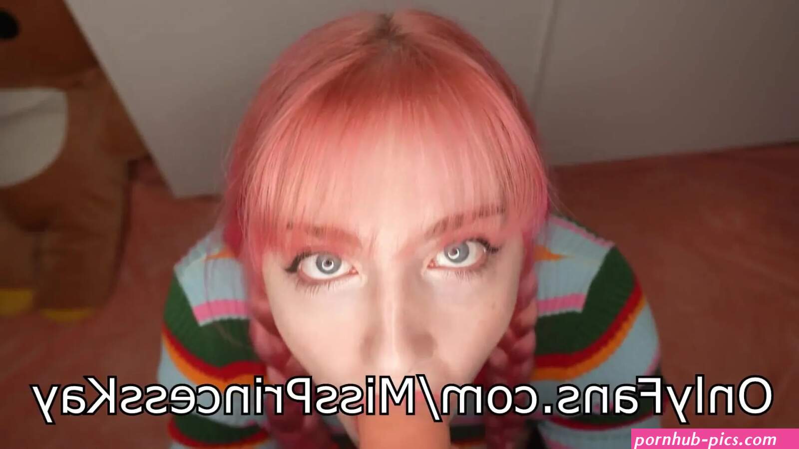 Strangely arousing blowjob session from the avid cocksucker MissPrincessKay