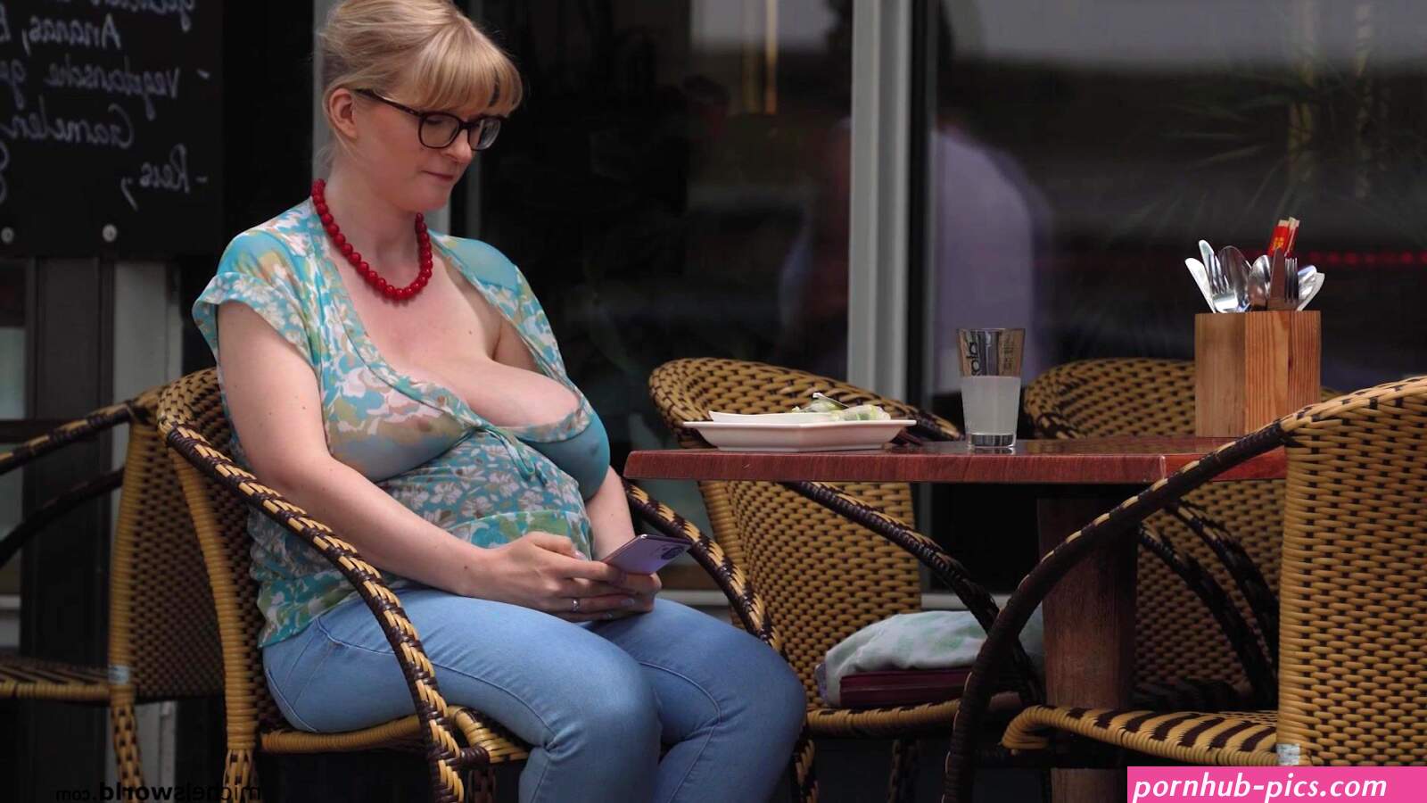 Casey Deluxe