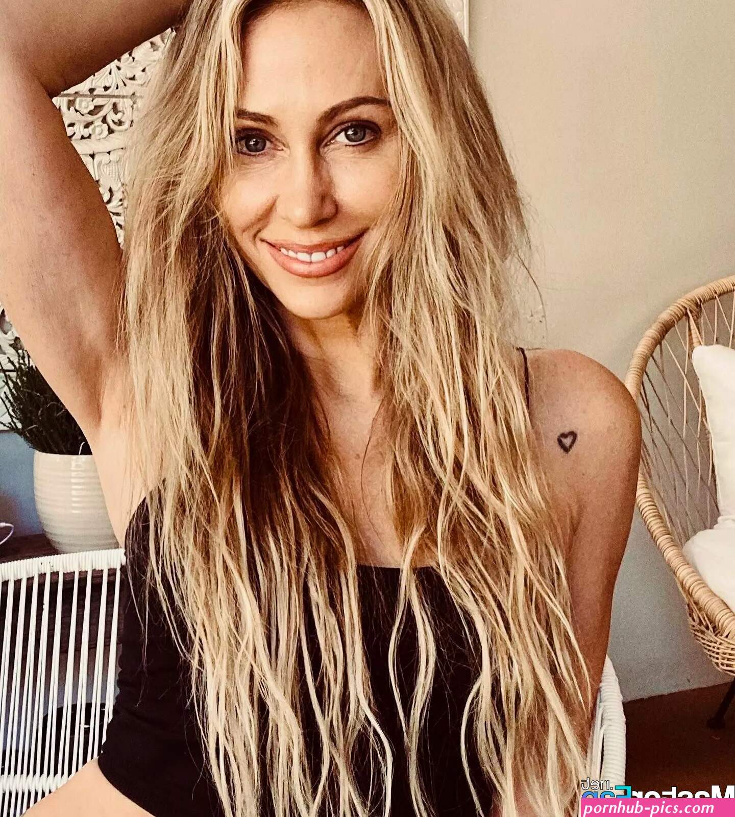 Tish Cyrus Free Nudes Album 13 Pictures