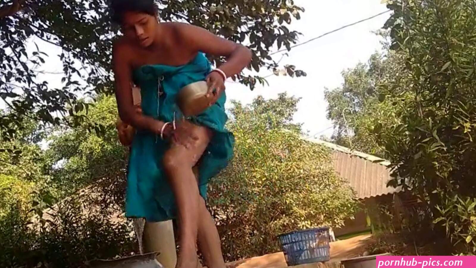 Indian village life style blog desi village cleaning vlogs outside bathing blog hot bathing blog new cleaning vlogs indian village blogs