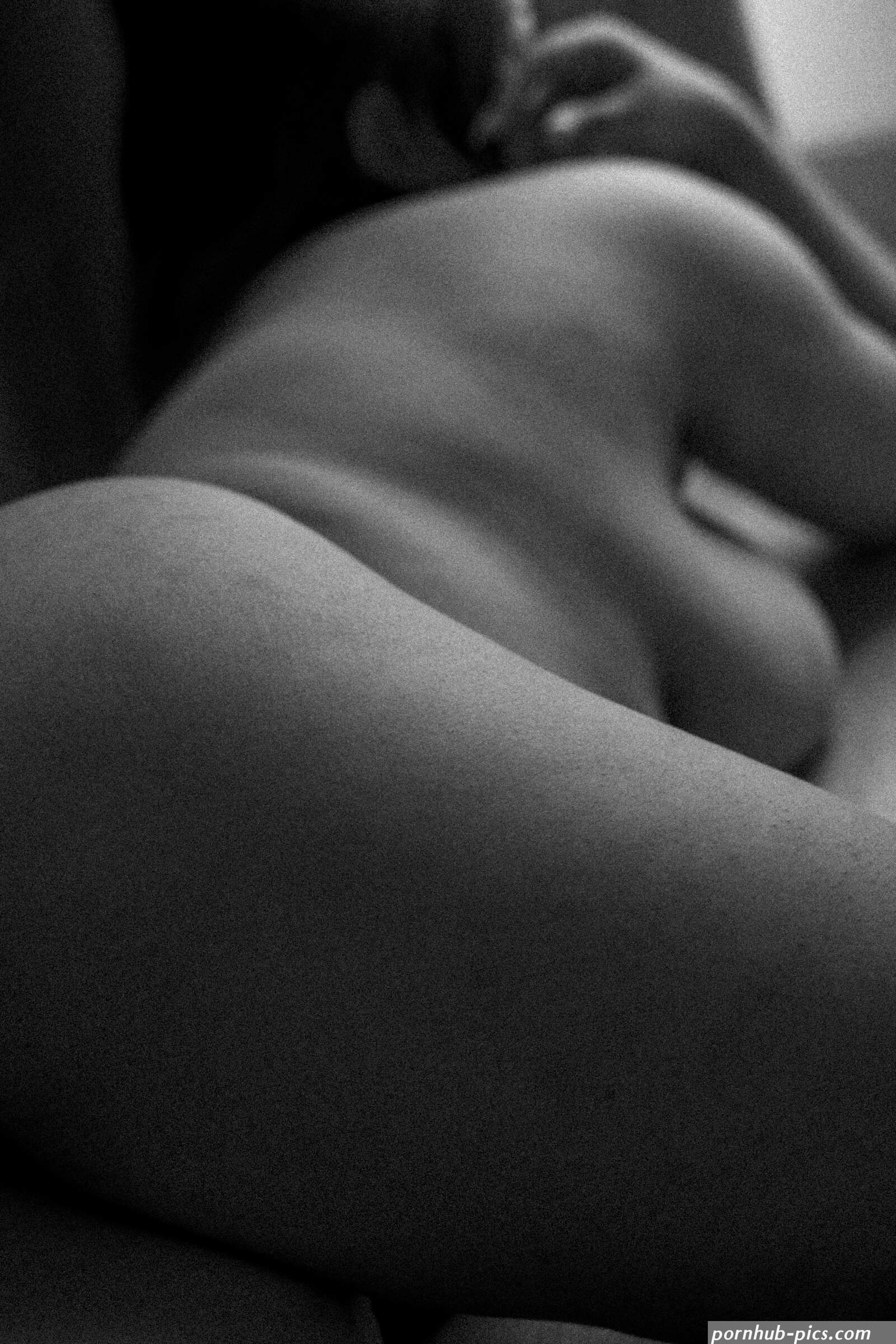 Post Grains of Solitude by sgsperspektiv from Patreon