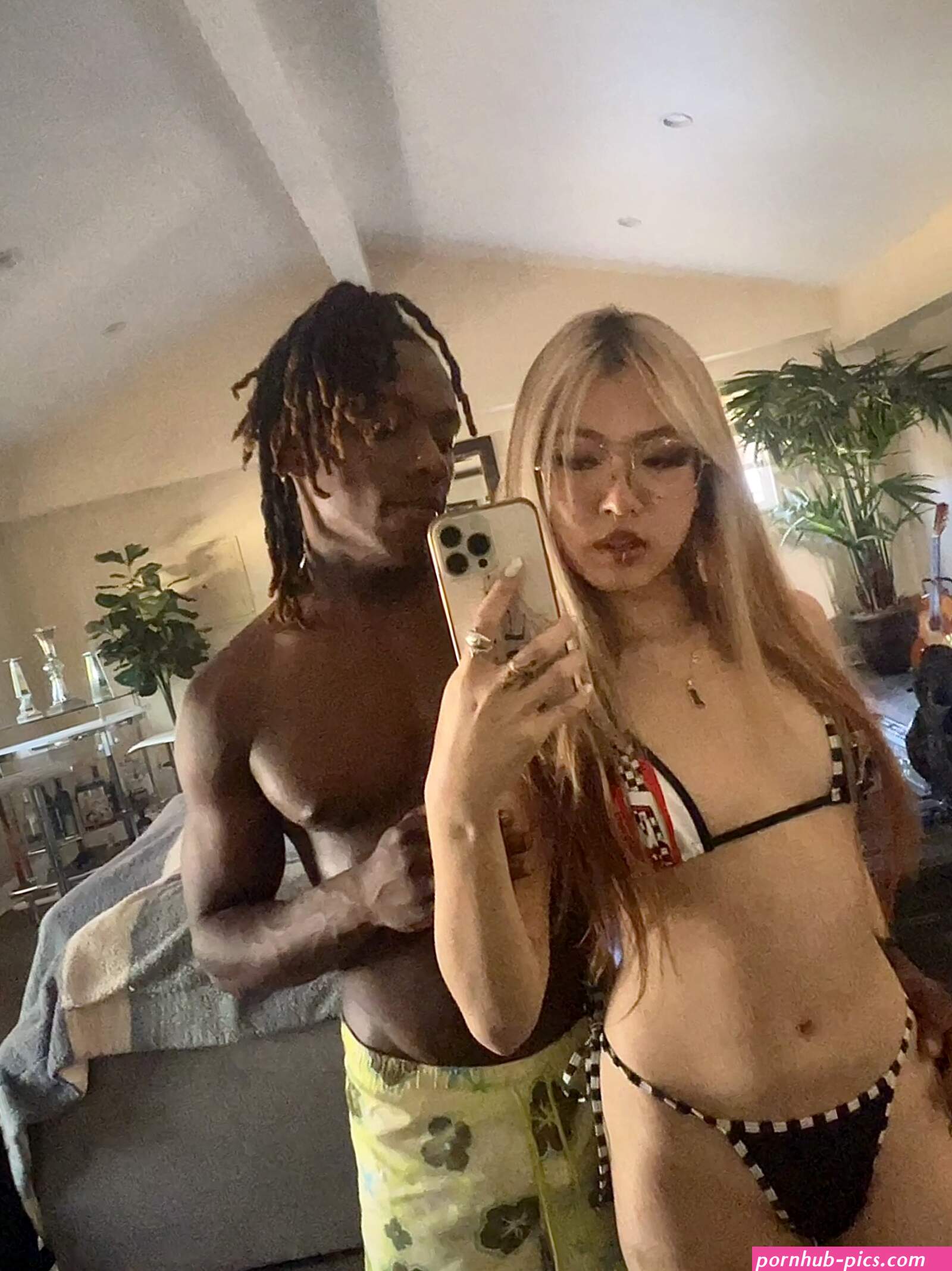 gorrilla5566363 thedarkknightb8 X