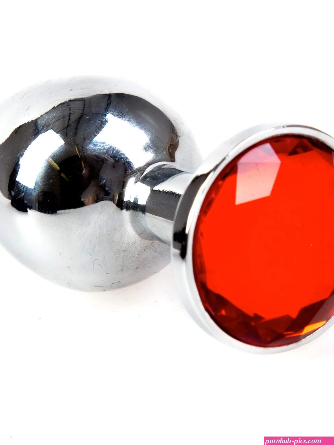 Metal Butt Plug With Red Jewel