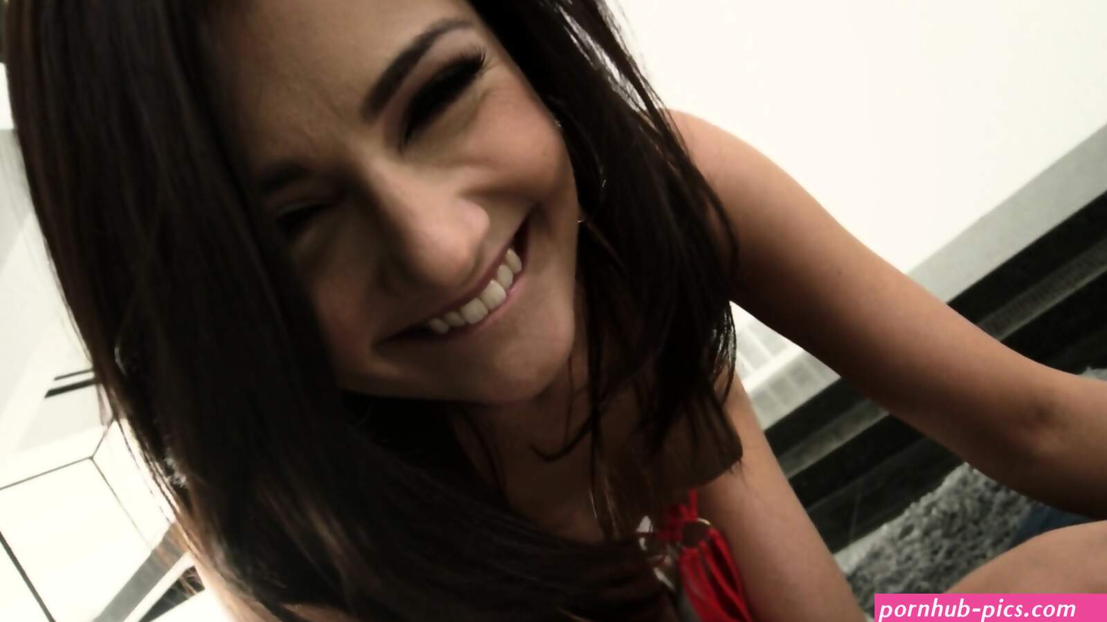 ARIA RAE1