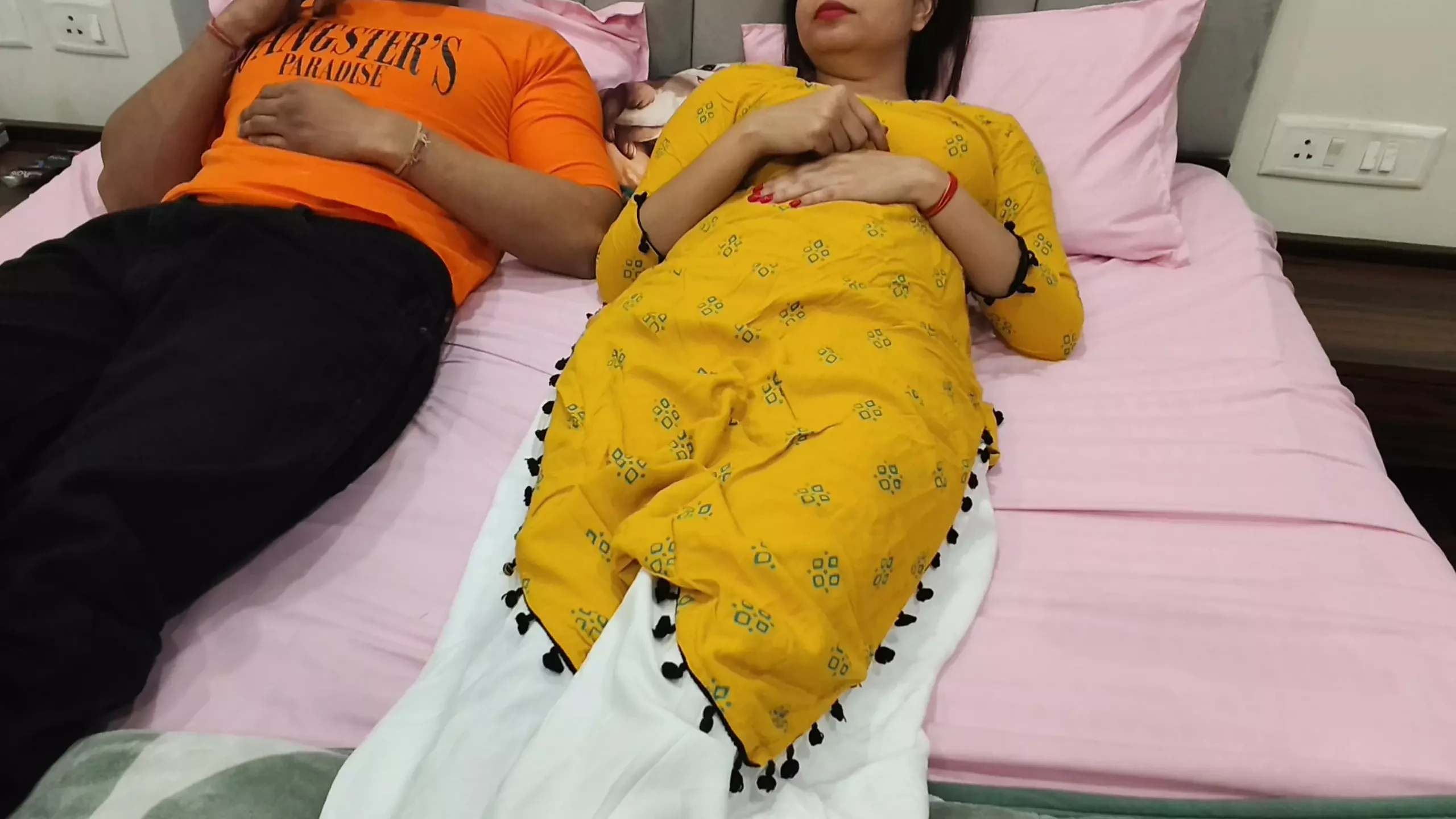 Decided to Masturbate in Stepsisters Room 18 Hot Stepsister in Indian Hindi