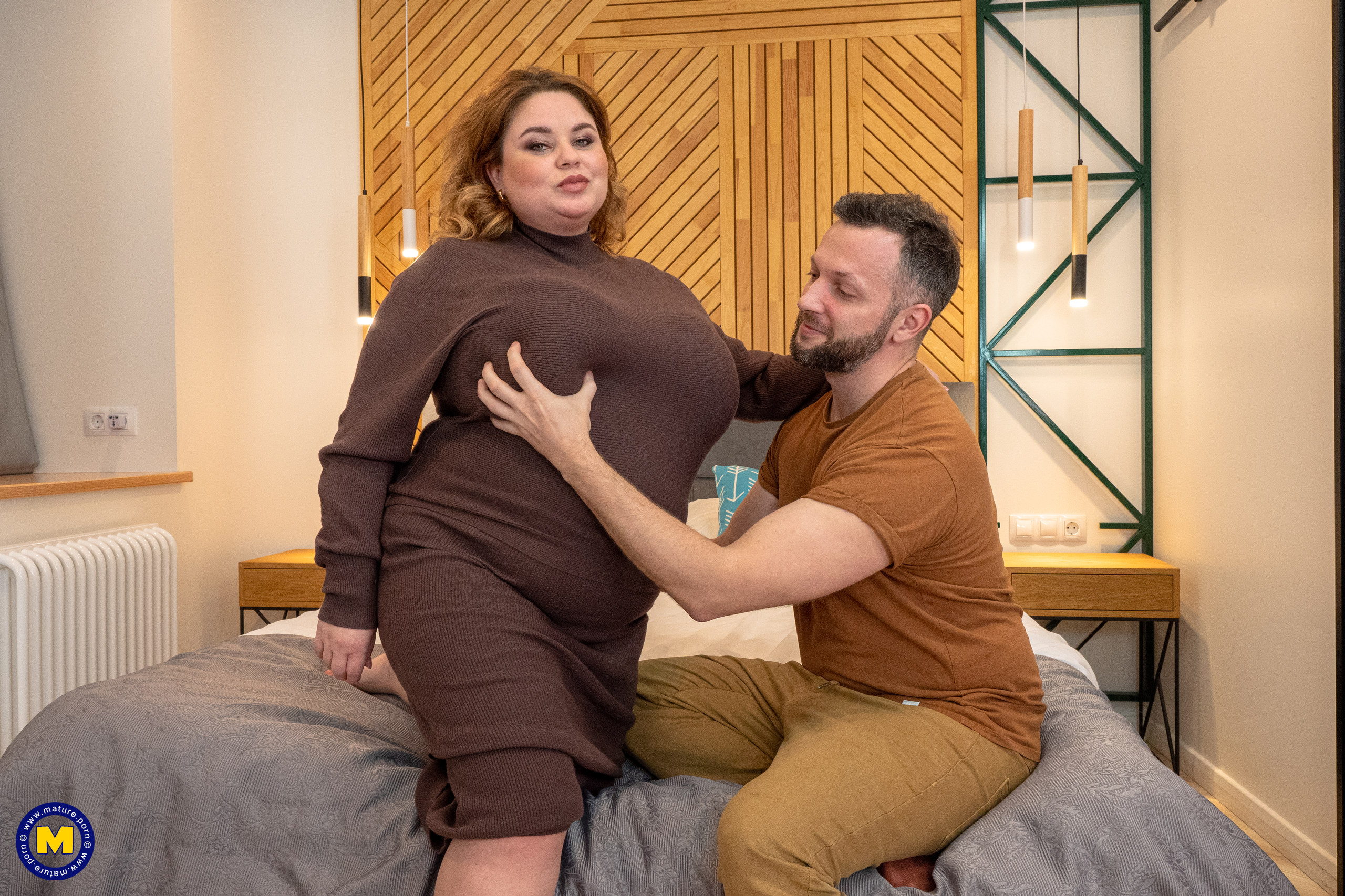 Hot anal sex with hot big tits mom Anna Katz