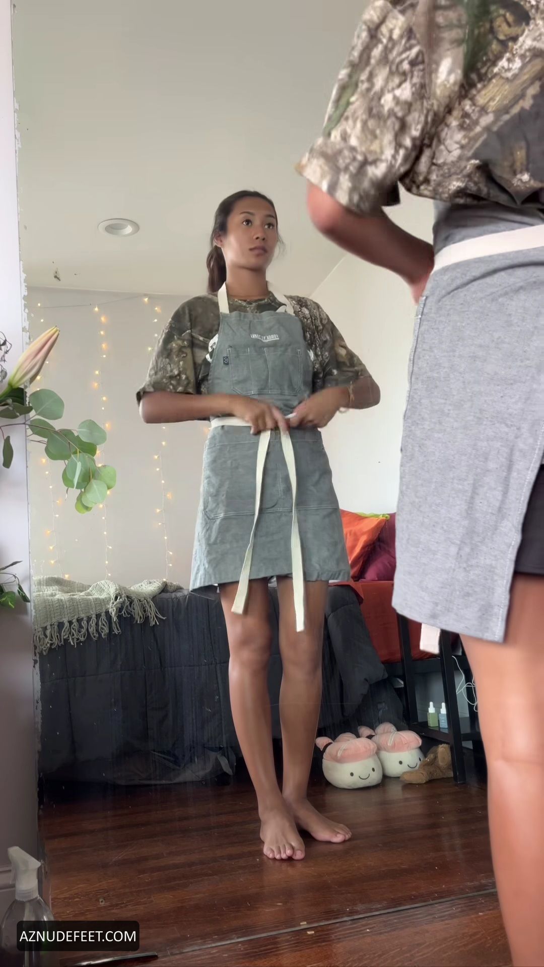 BRYNN GIBSON Feet
