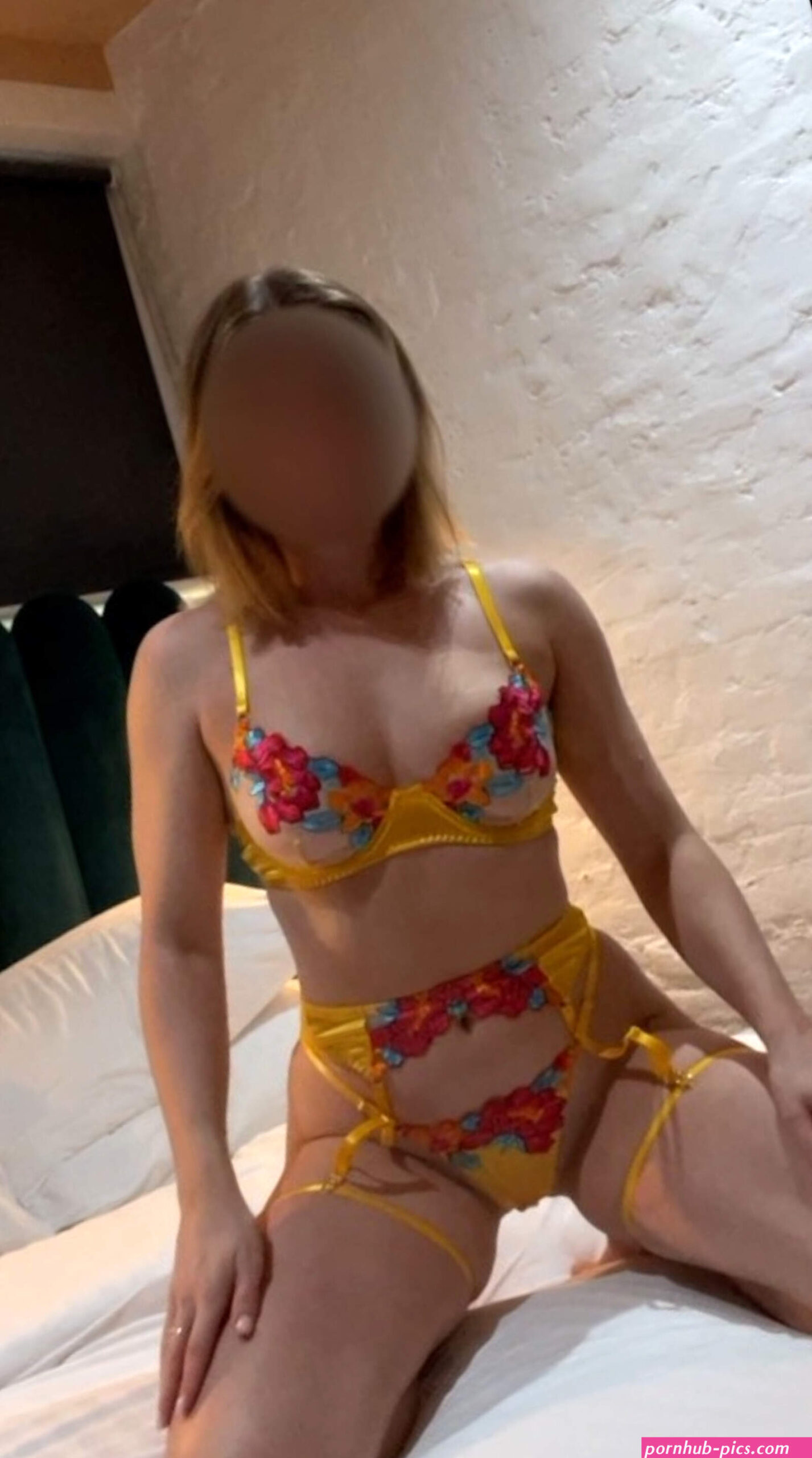 jezebelscarlet photos and videos from OnlyFans