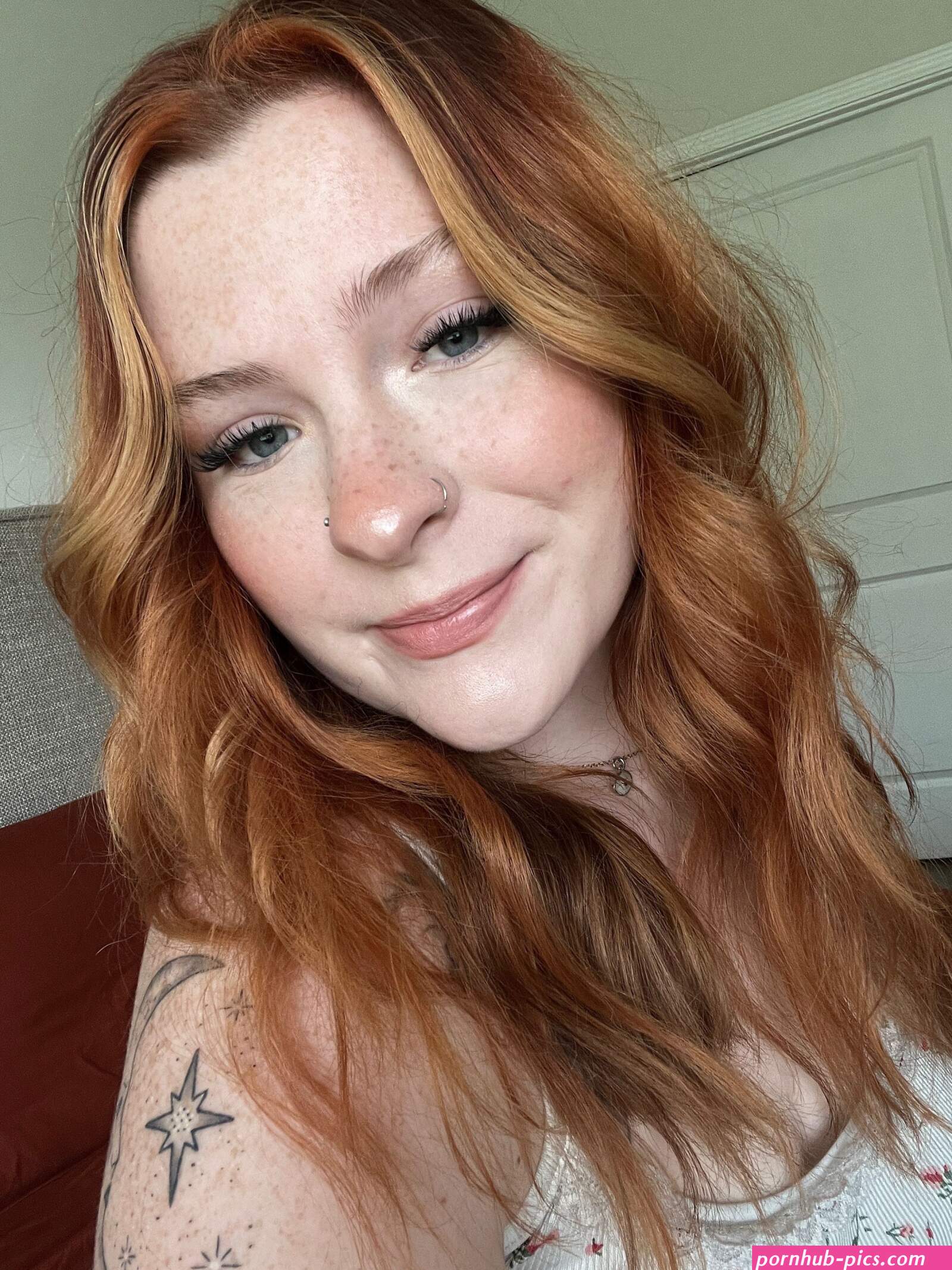 Onlyfans Profile Content