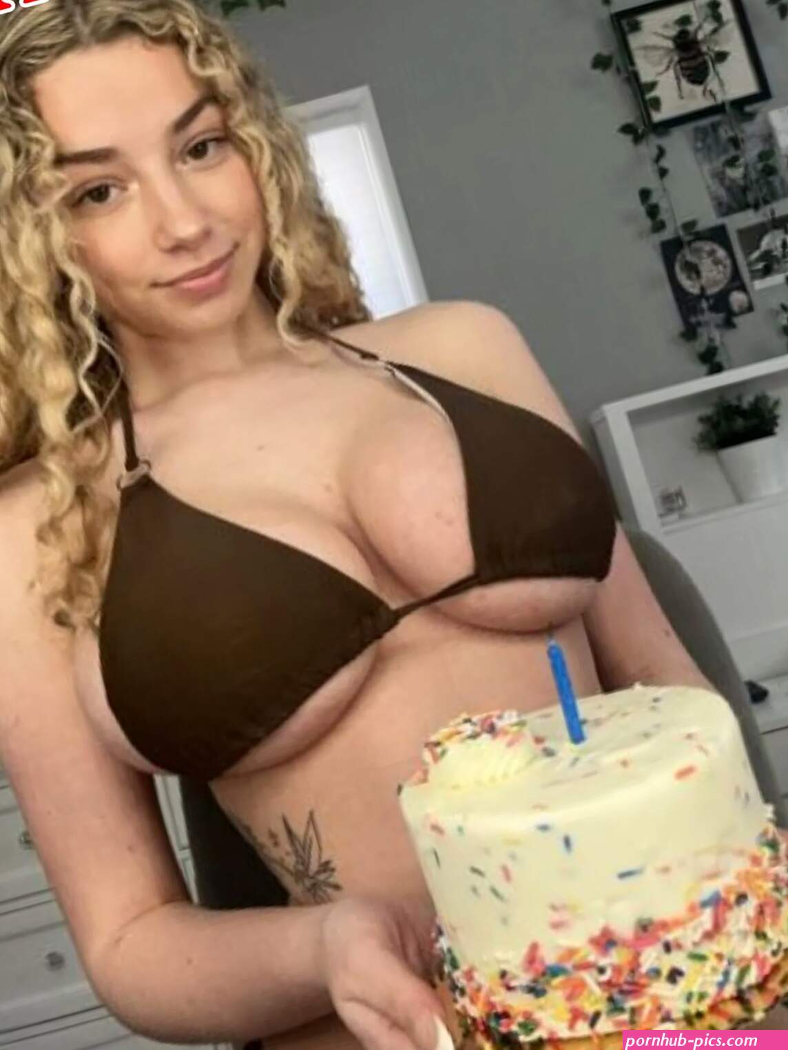 kira pregiato nue leaks photos