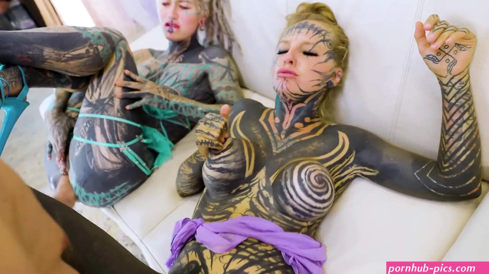 Tattooed Girl Porn Videos: Free 720p HD XXX-rated Sex Videos 2025