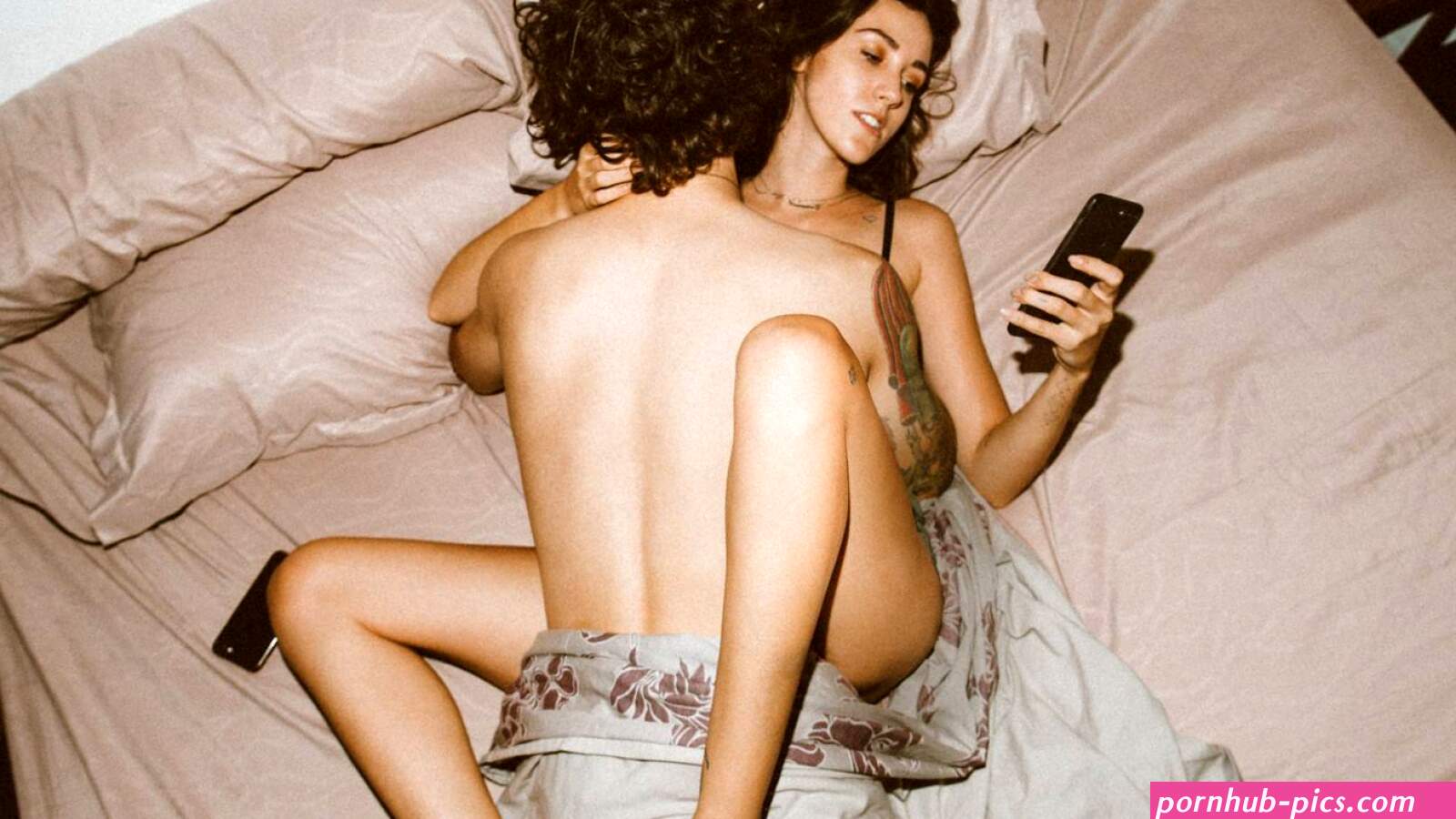 Kako poredni smo Slovenci? Razkrito kaj najpogosteje iemo na priljubljenem portalu Pornhub