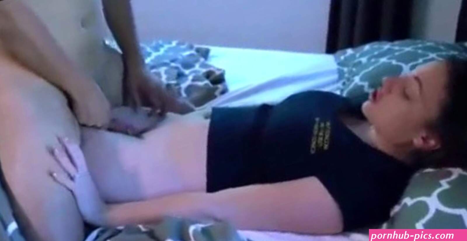 Step Mother Fucking His Step Son While Shower