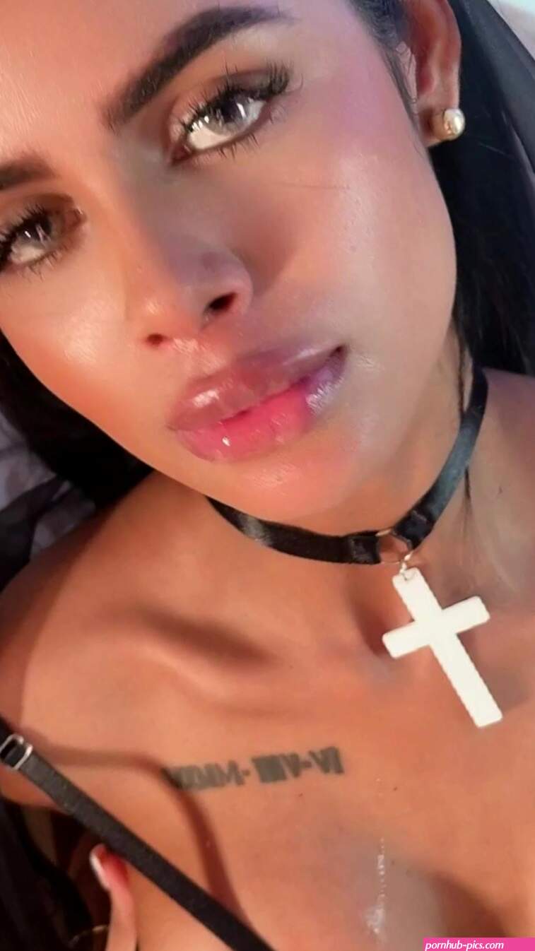 Celeste Estefania BG 1