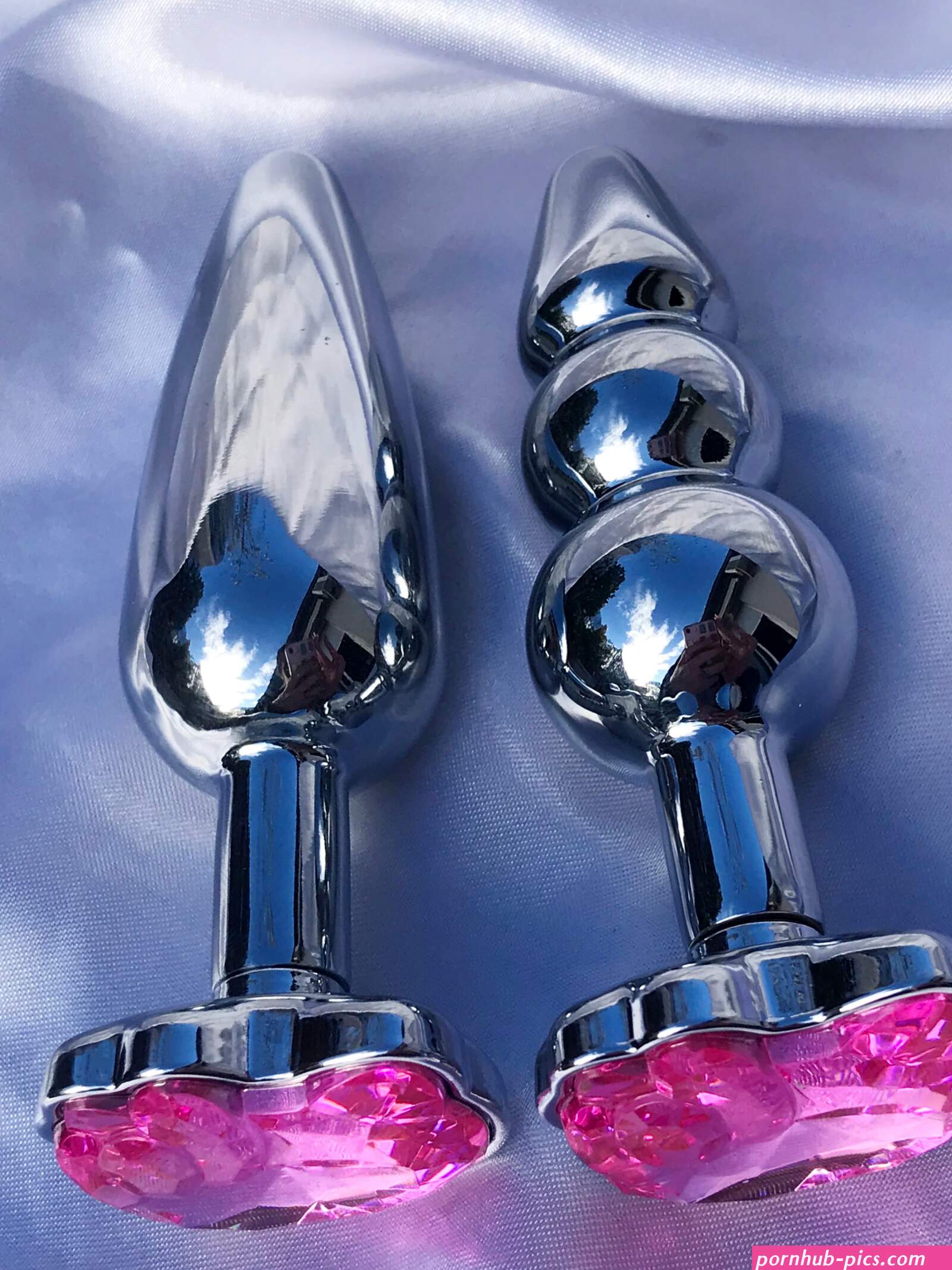 The Cutest Hello Kitty Pink Butt Plug- Y2K Beauglyful