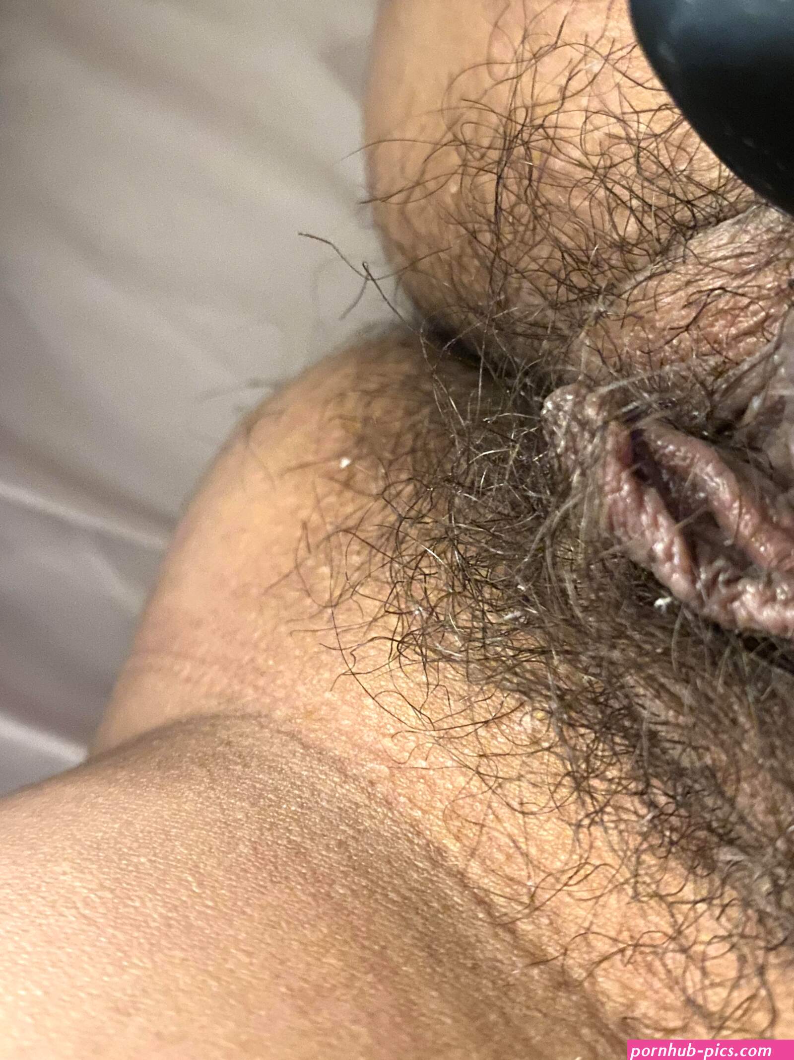 Who would like to cum inside my hairy pussy