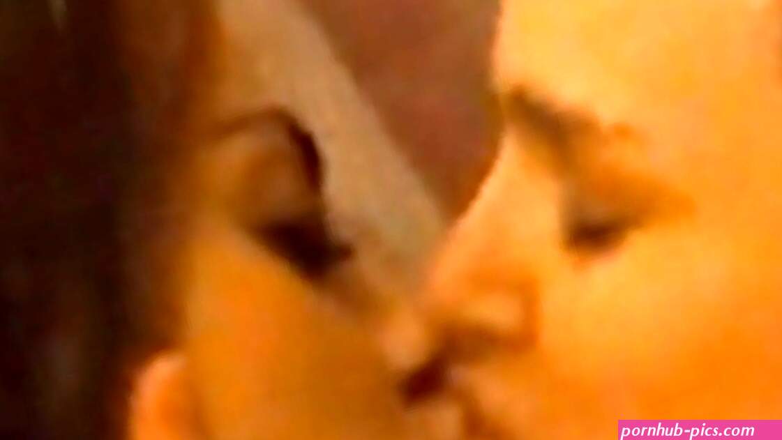 Black Swan Kids Are All Right and Best Lesbian Movie Sex Scenes