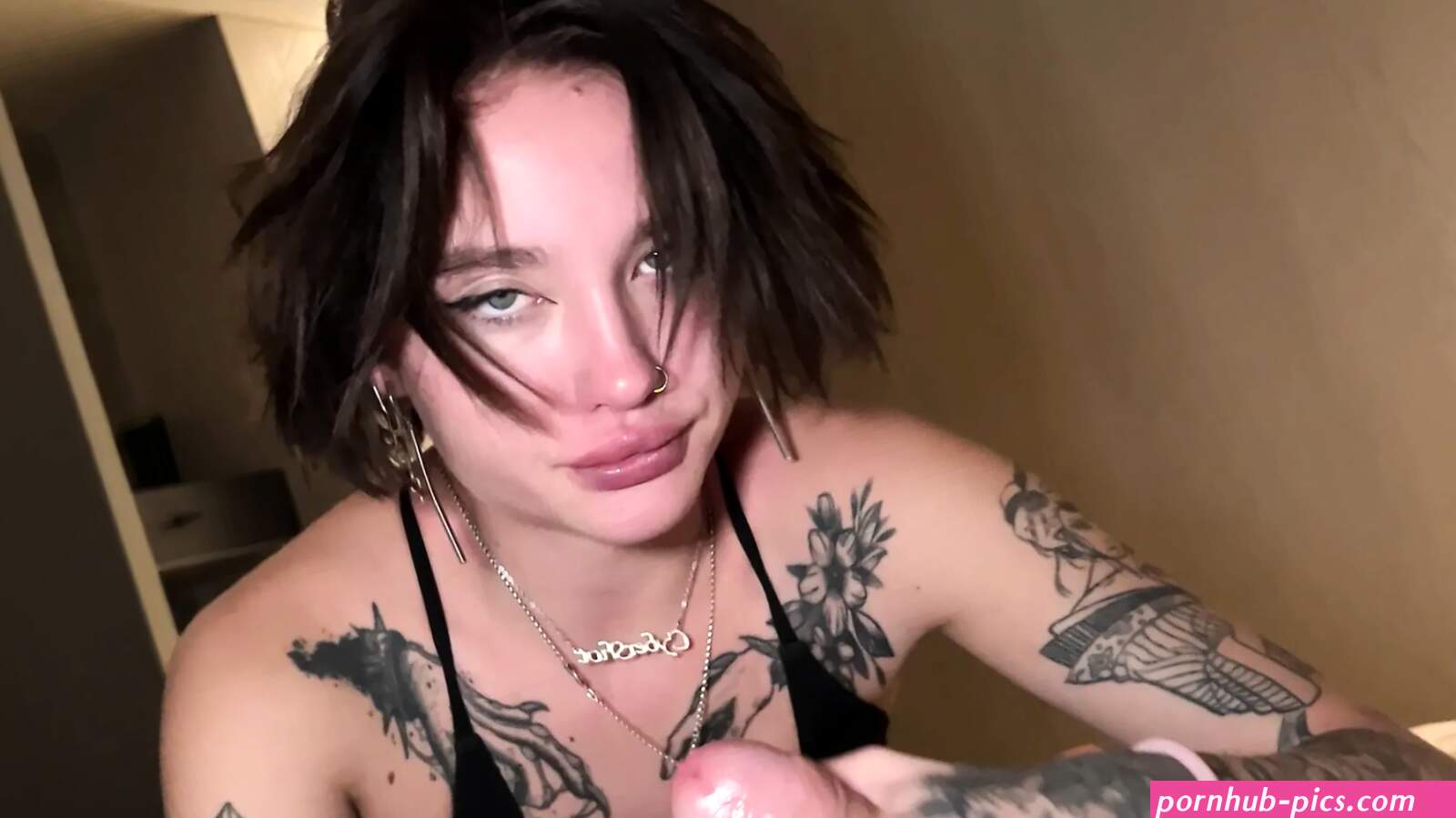 Wild Squirting Tattooed Slut Porn Videos: UHD 4K 2160p XXX 2026
